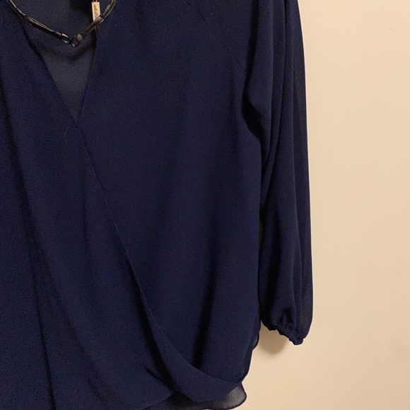 Max Studio blouse - Picture 4 of 5